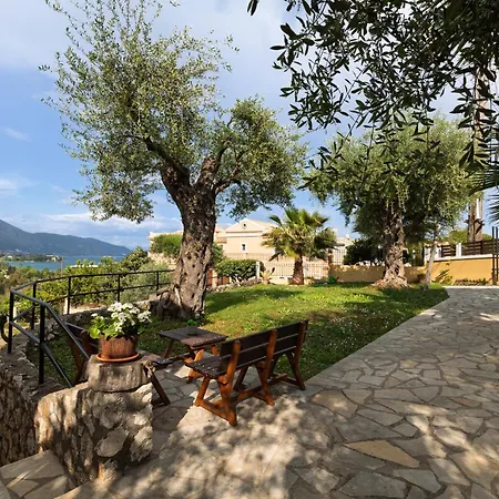 Nikol Seaview Luxury Apartmán