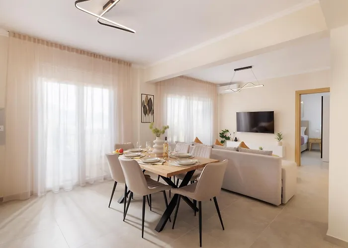 Nikol Seaview Luxury Dassia (Corfu)