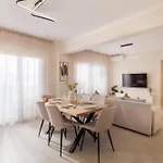 Nikol Seaview Luxury דאסיה