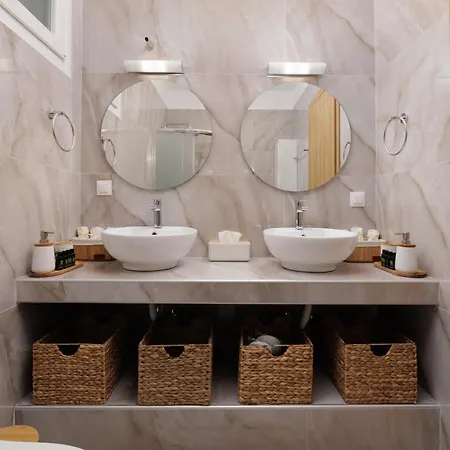 Nikol Seaview Luxury Apartamento *